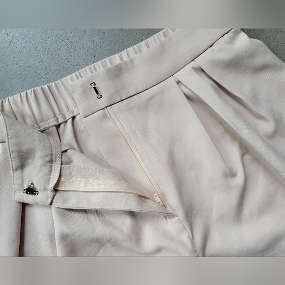 New Chic taupe Suit and Pants Set - Picture 11 of 16